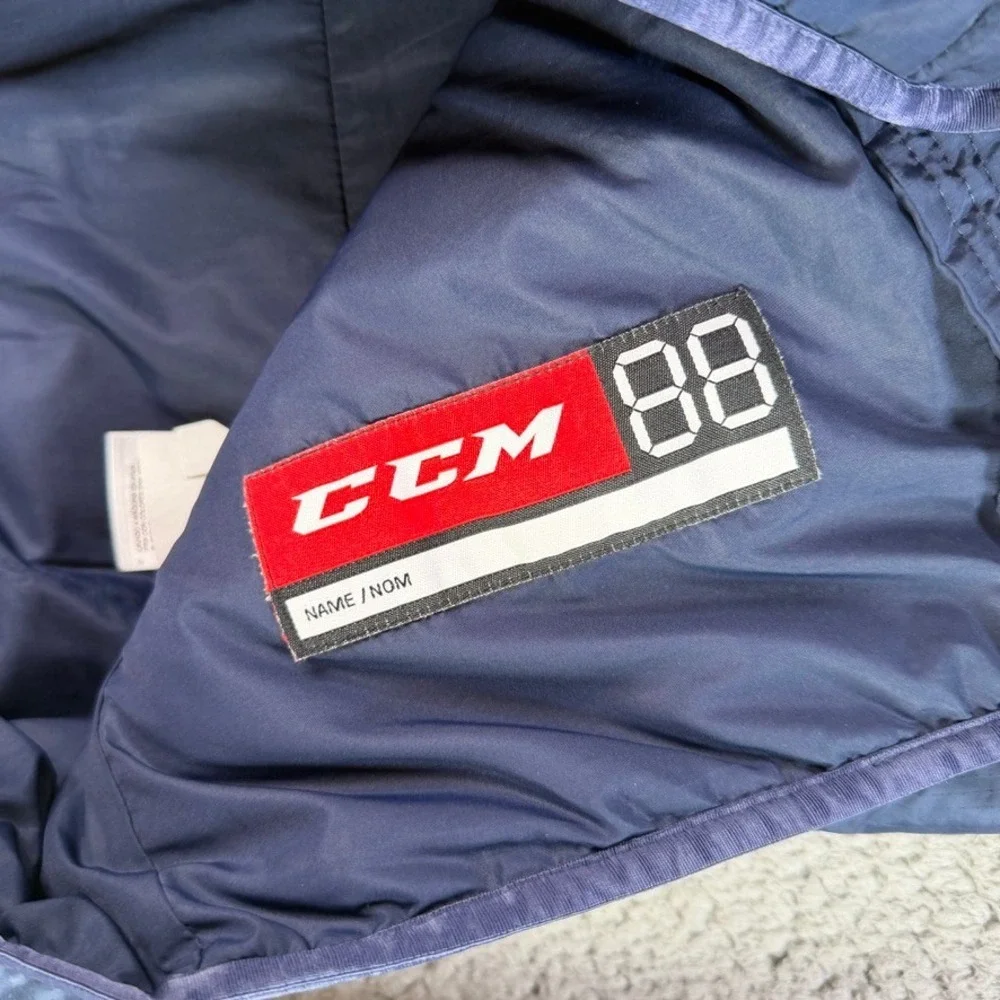 CCM Puffer Jacket Mens Medium Navy Metro Jets Hockey Team Issued 3M Thinsulate